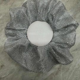 Νέα Καλοκαιρινά Σχέδια Phos Scrunchies: Πολυτέλεια & Πρακτικότητα σε Κάθε Λεπτομέρεια