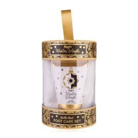 Γιορτινό Σετ περιποίησης ποδιών με κρέμα ποδιών 50ml &amp; ένα ζευγάρι κάλτσες, Winter Magic – Accentra