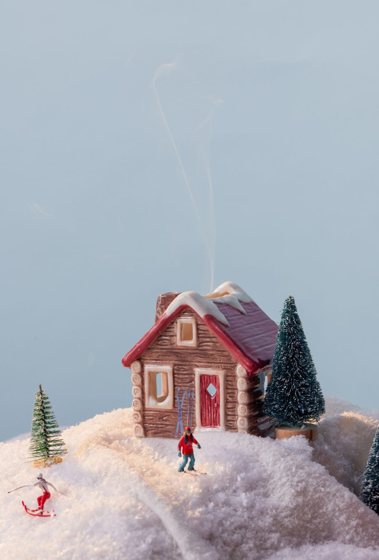 Κεραμικό Σπιτάκι No.05 Alpine Chalet Style με Αρωματικούς incense κώνους & Ρεσώ - Paddywax - Image 2