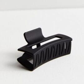 Μαύρο, τετραγωνισμένο κλάμερ μαλλιών – By Upper Canada